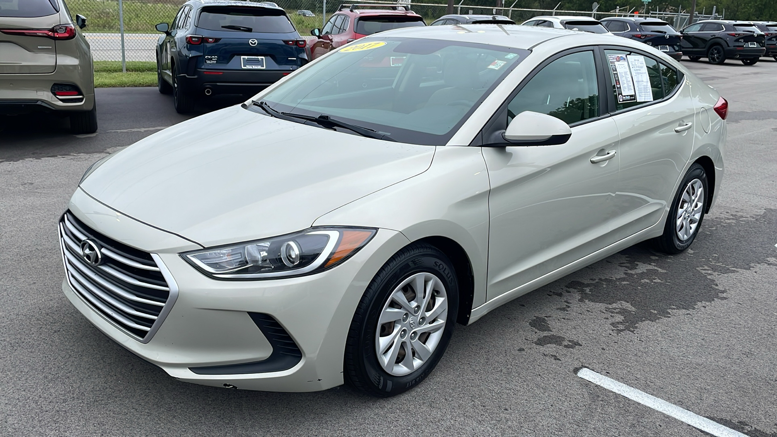 2017 Hyundai Elantra SE 3