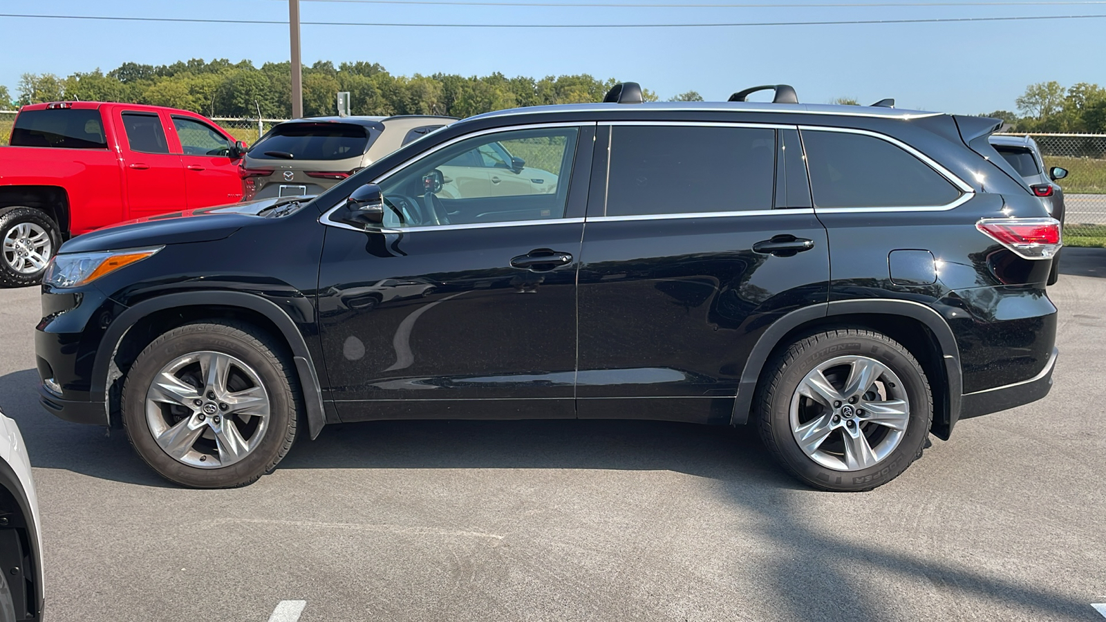 2016 Toyota Highlander  4