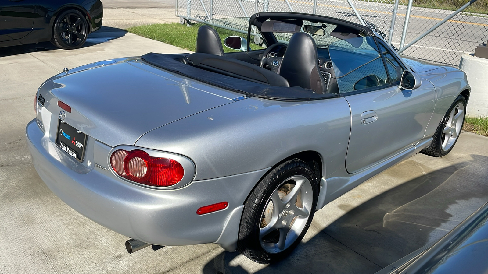 2003 Mazda MX-5 Miata  37