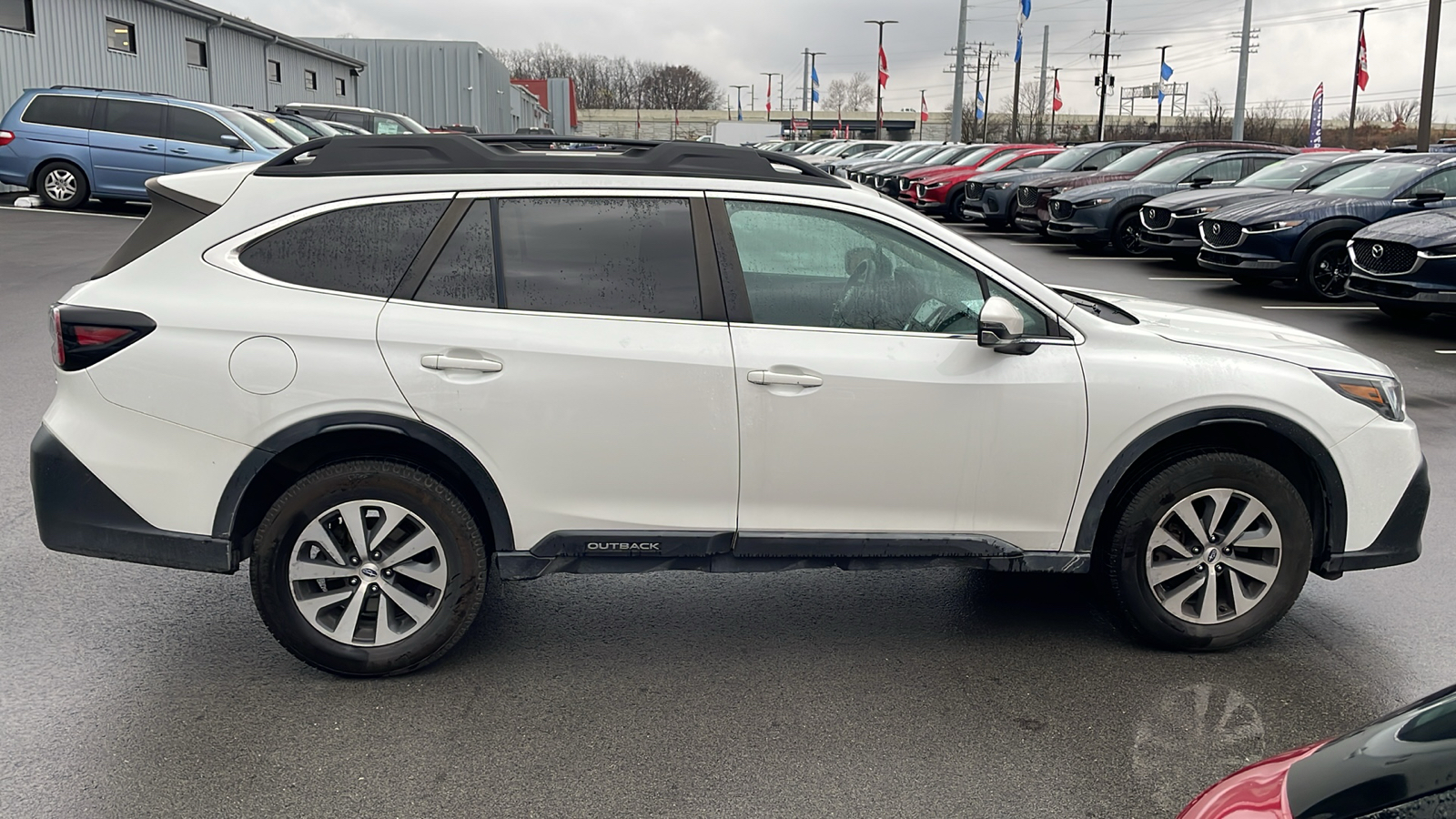 2020 Subaru Outback Premium 8