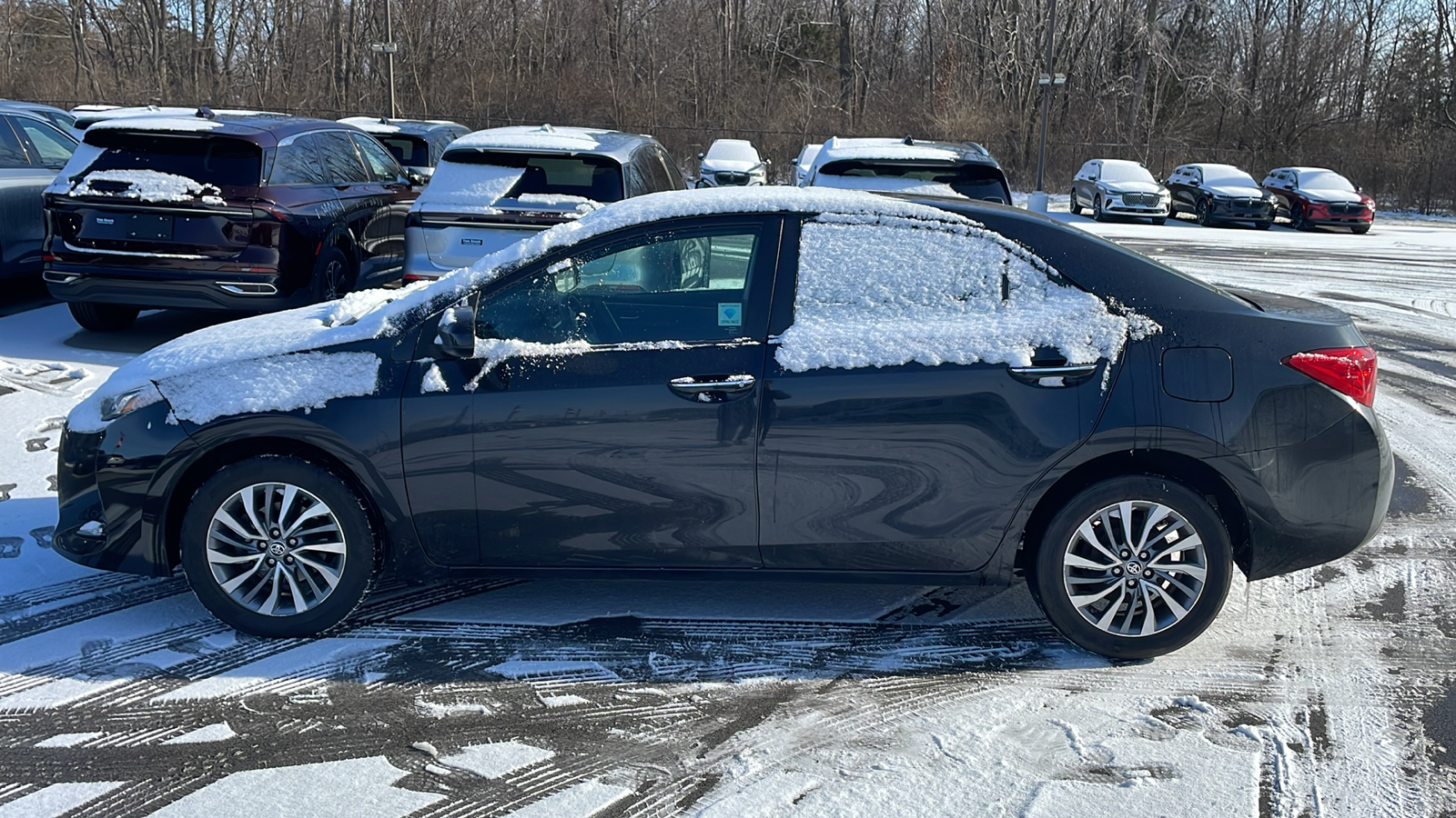 2017 Toyota Corolla  4