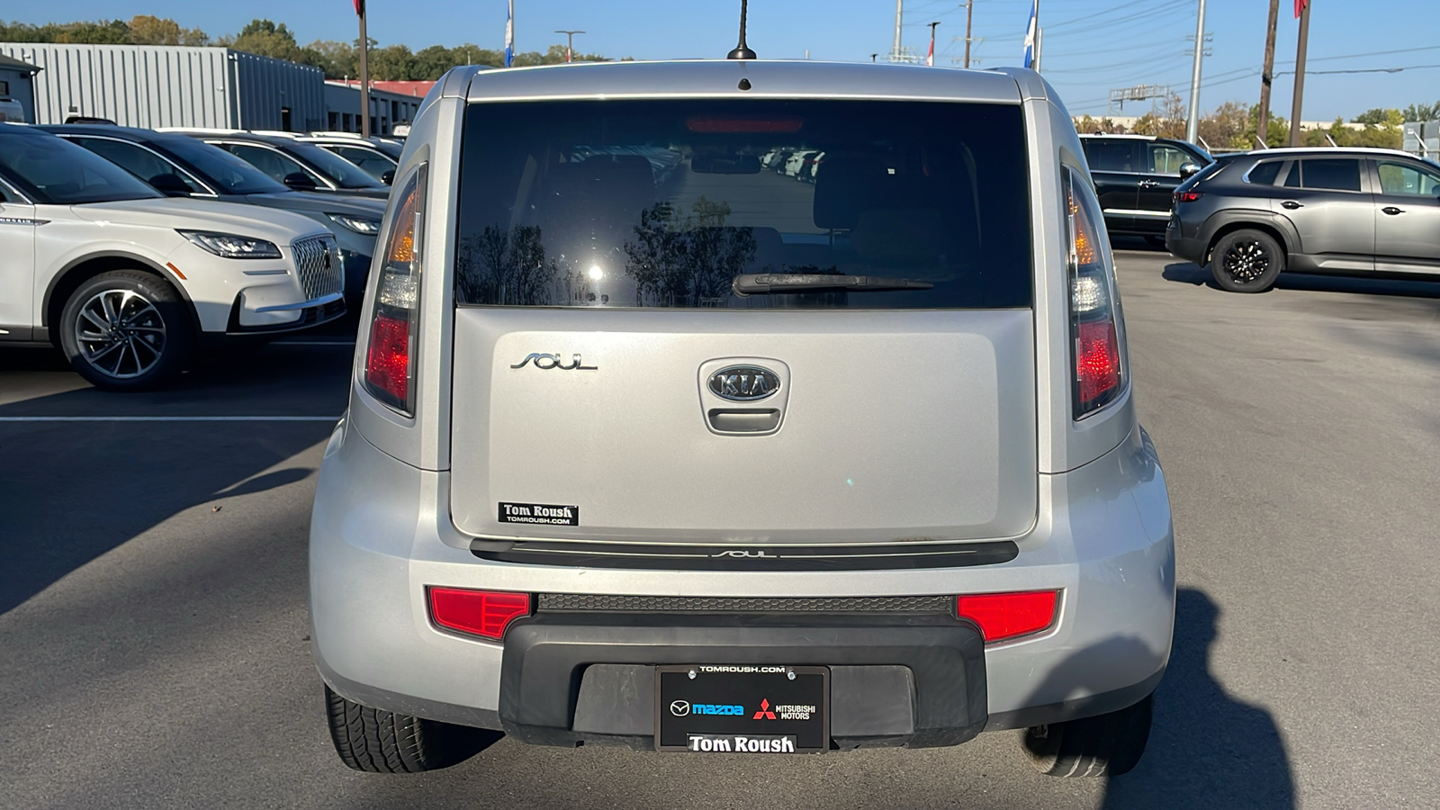 2011 Kia Soul + 6