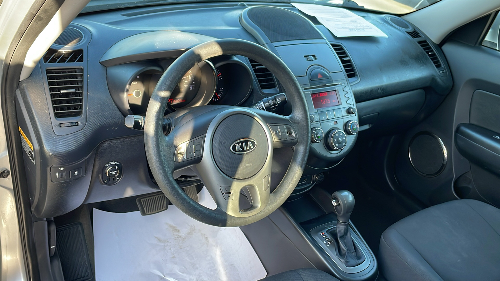 2011 Kia Soul + 18