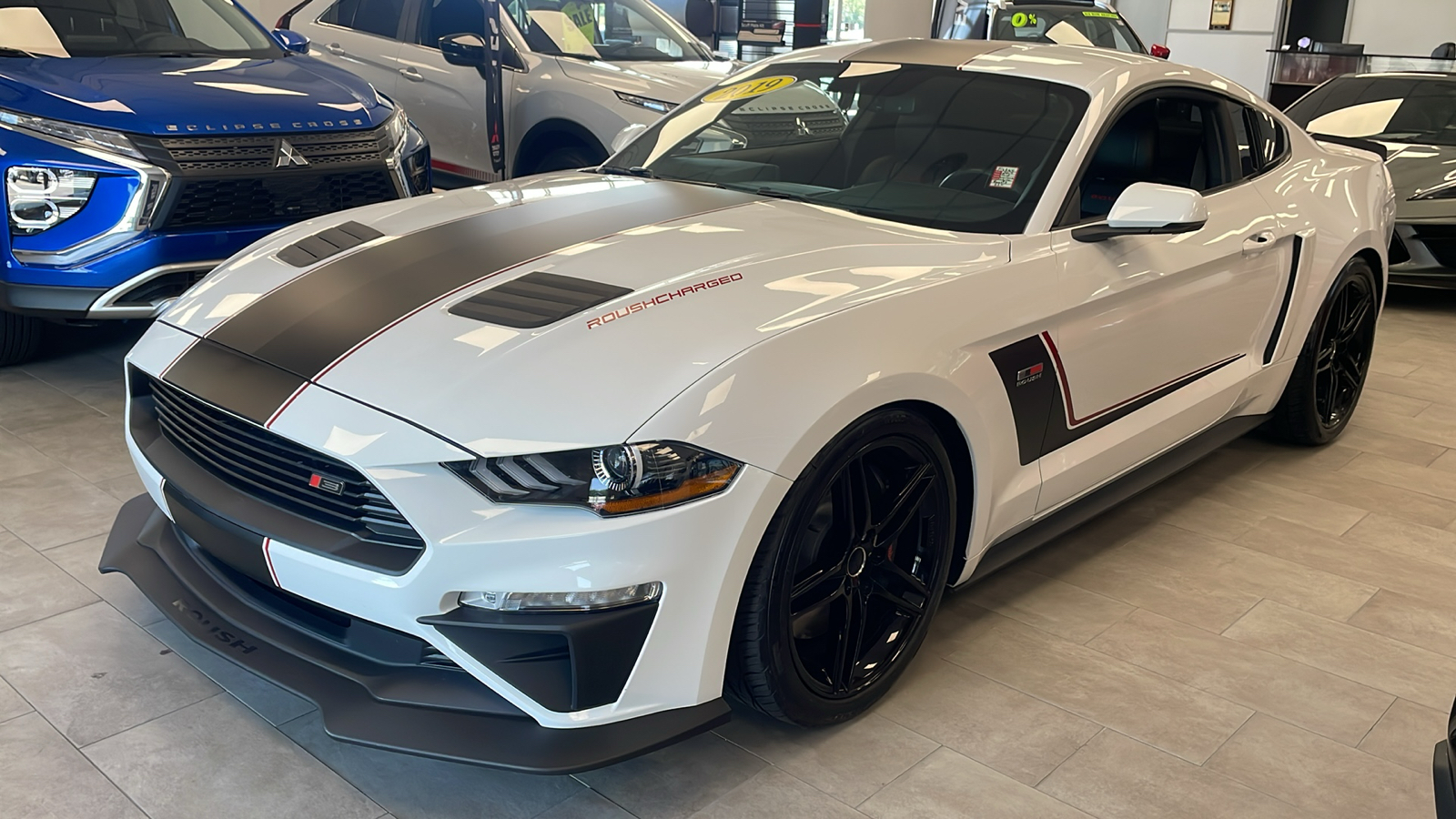 2019 Ford Mustang  3