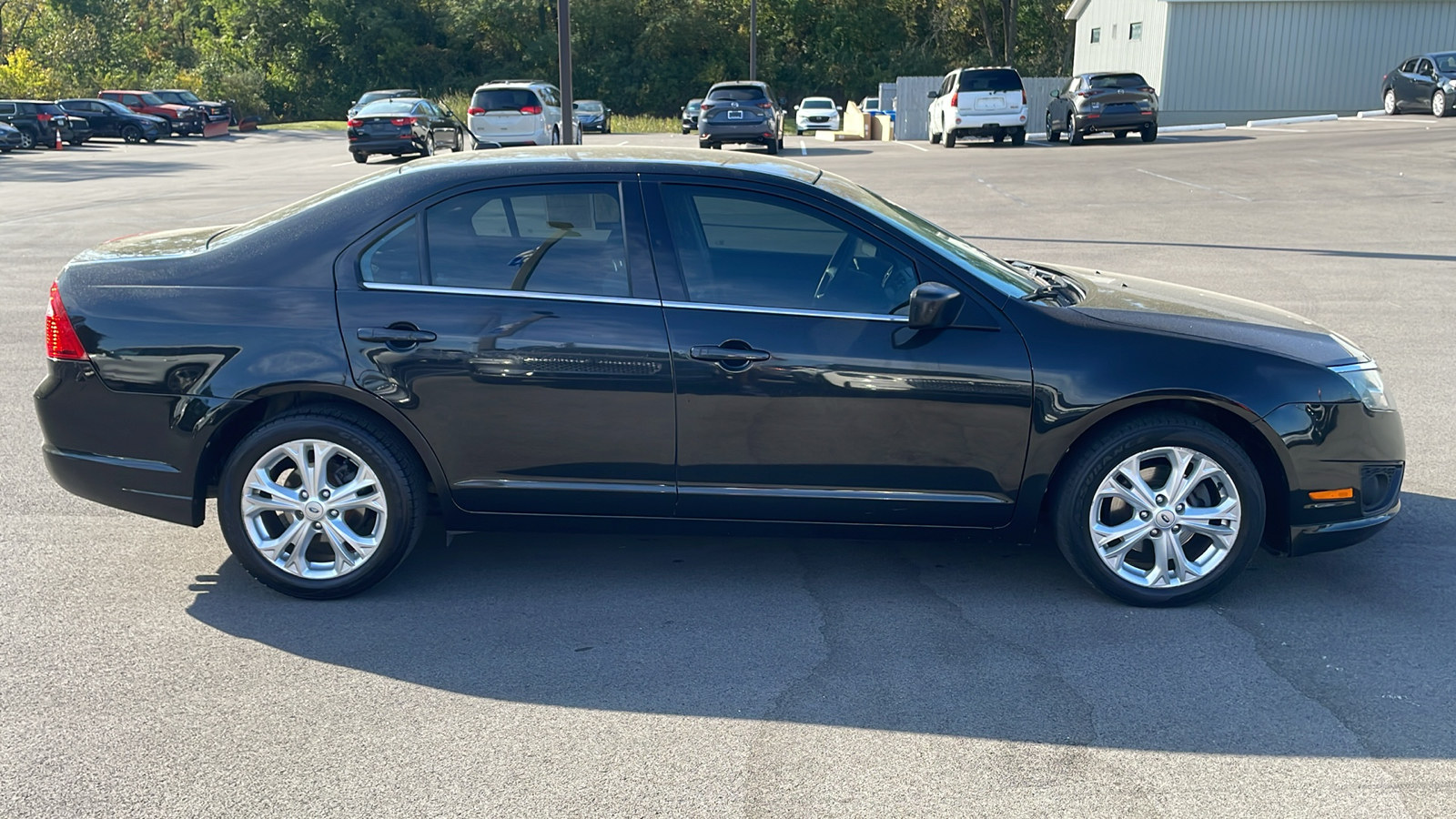 2012 Ford Fusion SE 11