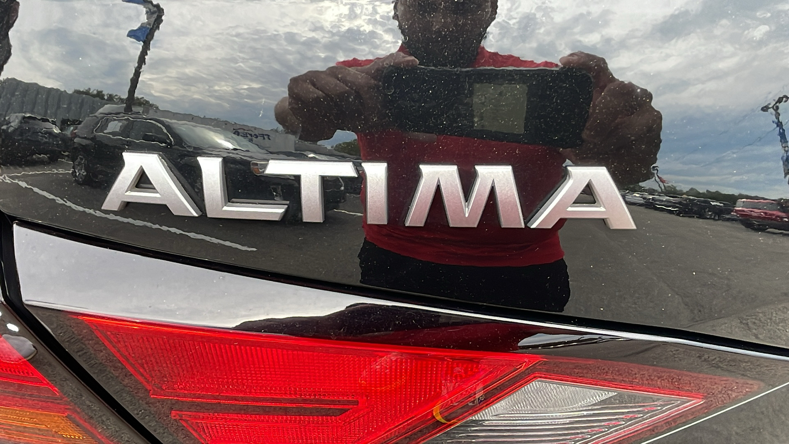 2023 Nissan Altima 2.5 SL 17