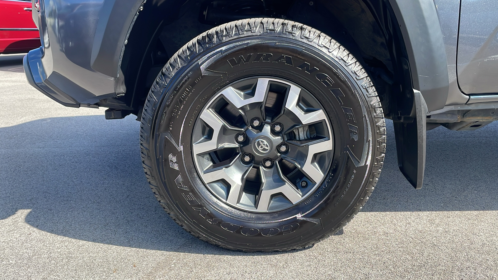 2020 Toyota Tacoma 4WD TRD Off Road 16