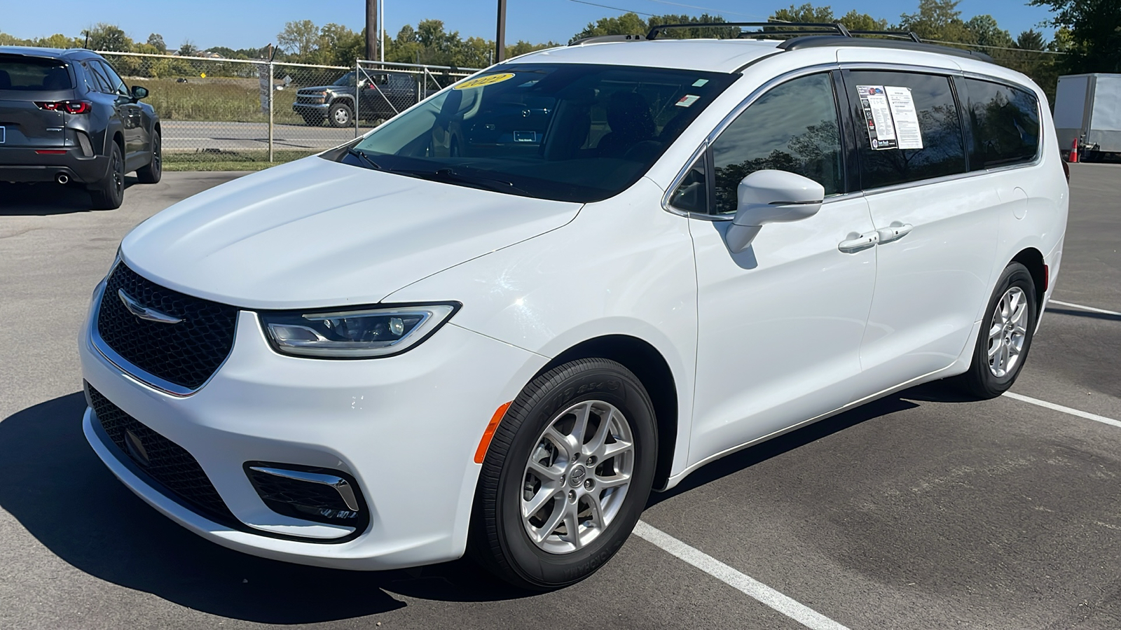 2022 Chrysler Pacifica Touring L 3