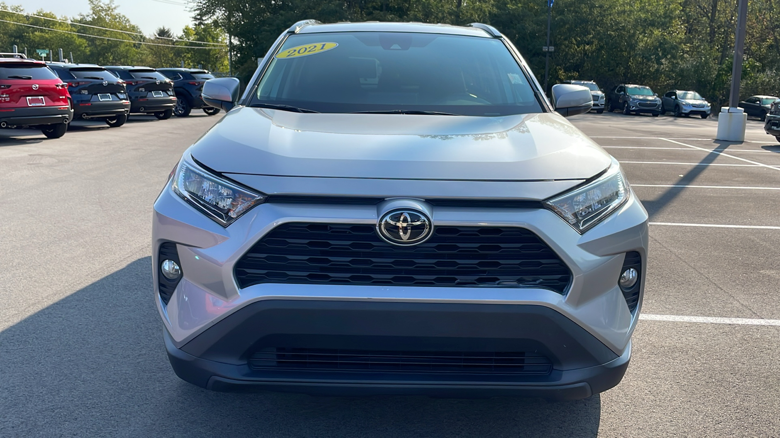 2021 Toyota RAV4 XLE 2