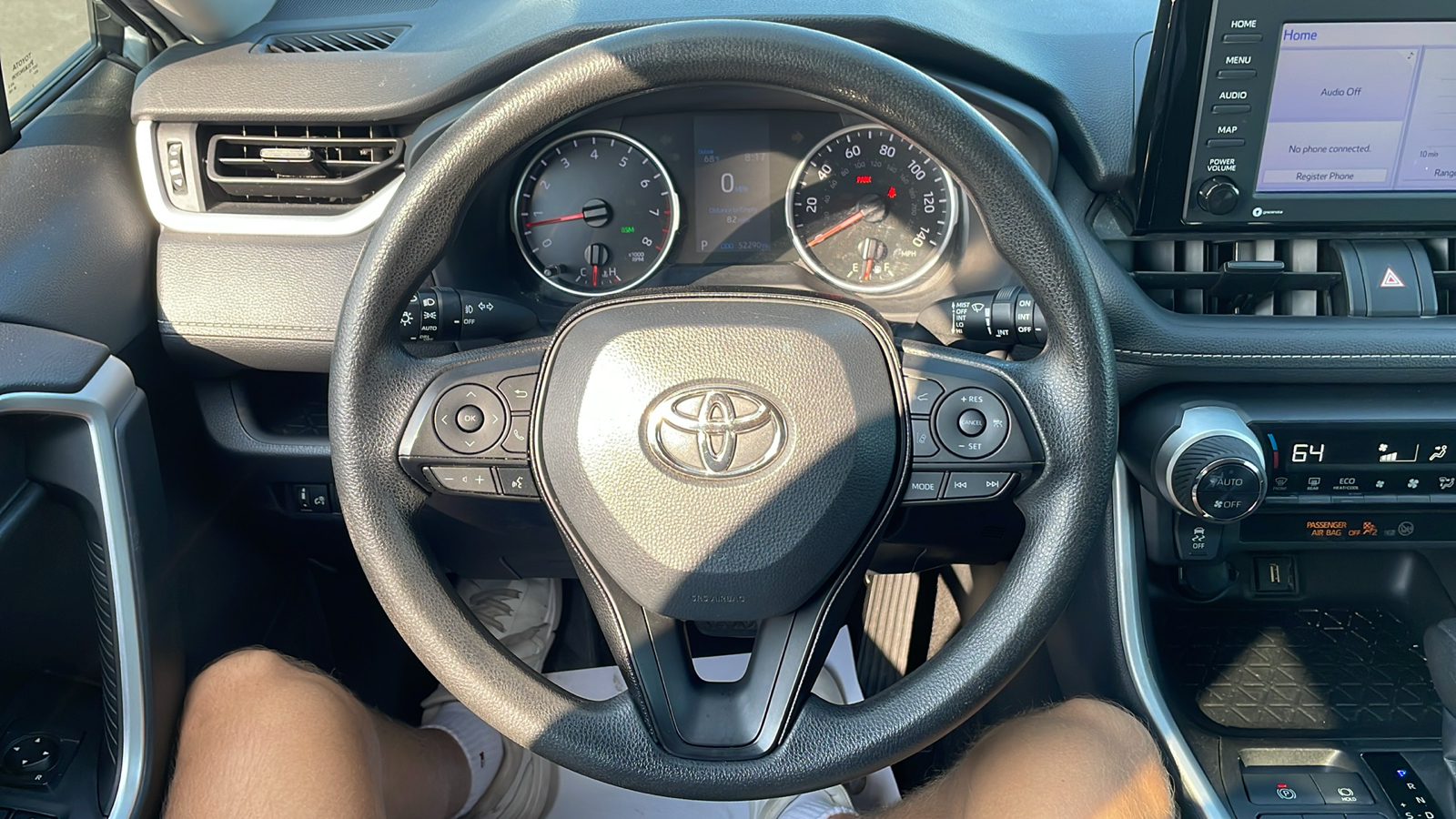 2021 Toyota RAV4 XLE 41