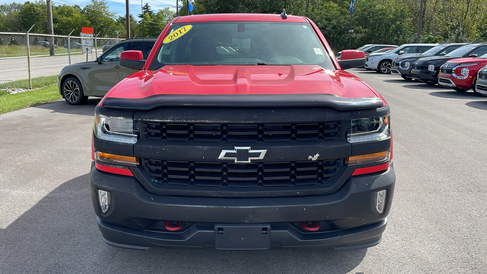 2017 Chevrolet Silverado 1500 LT 2