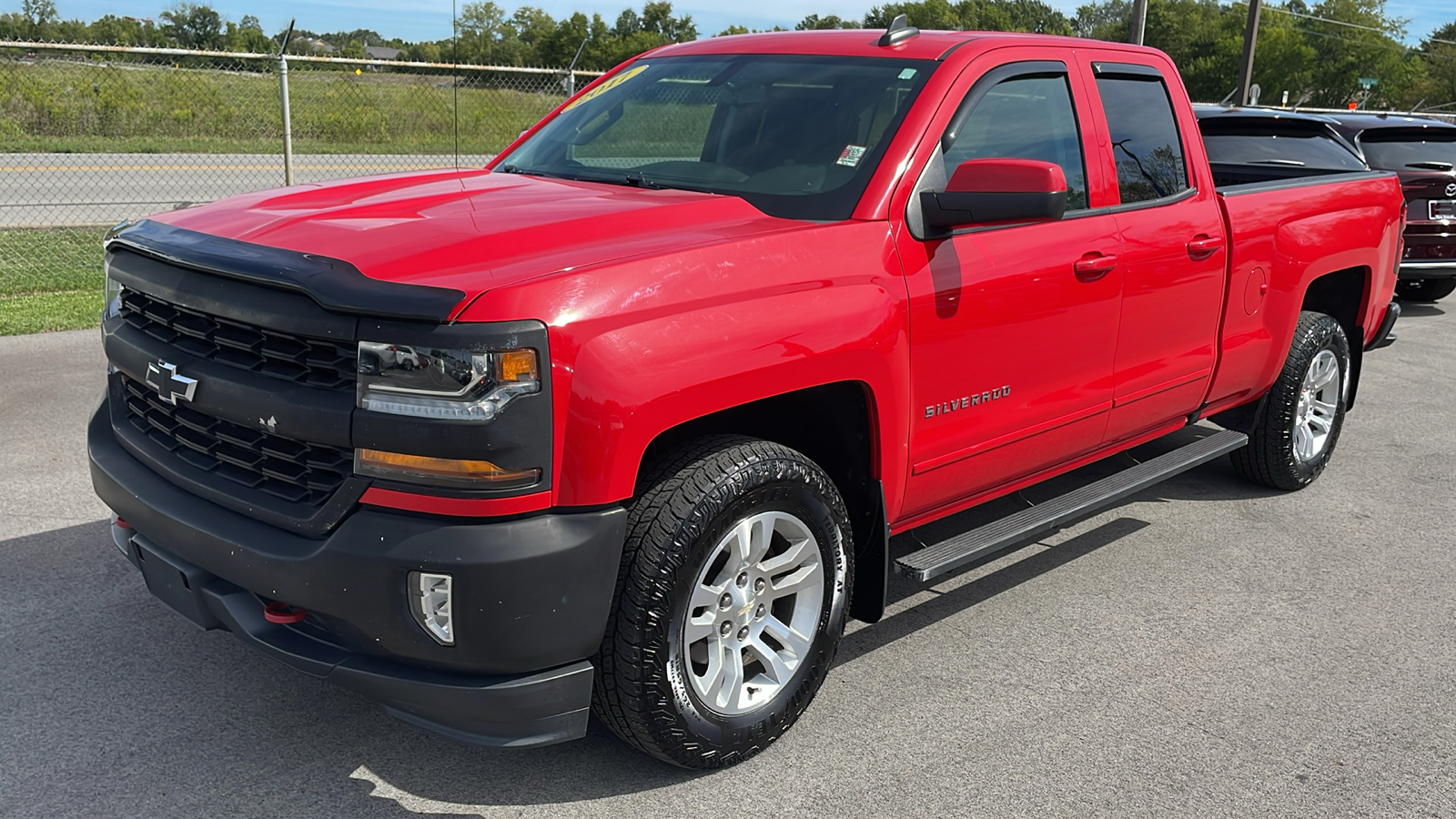 2017 Chevrolet Silverado 1500 LT 3