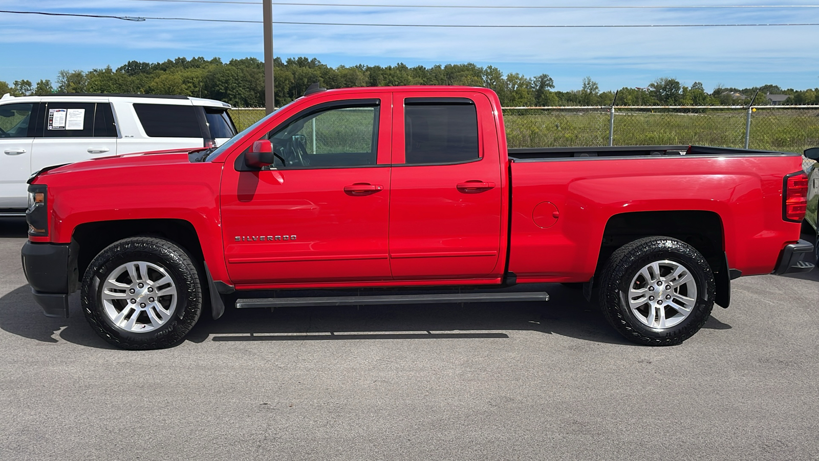 2017 Chevrolet Silverado 1500 LT 4