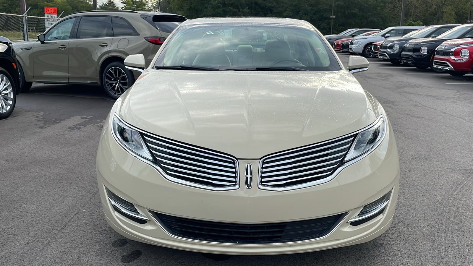 2015 Lincoln MKZ Hybrid 2