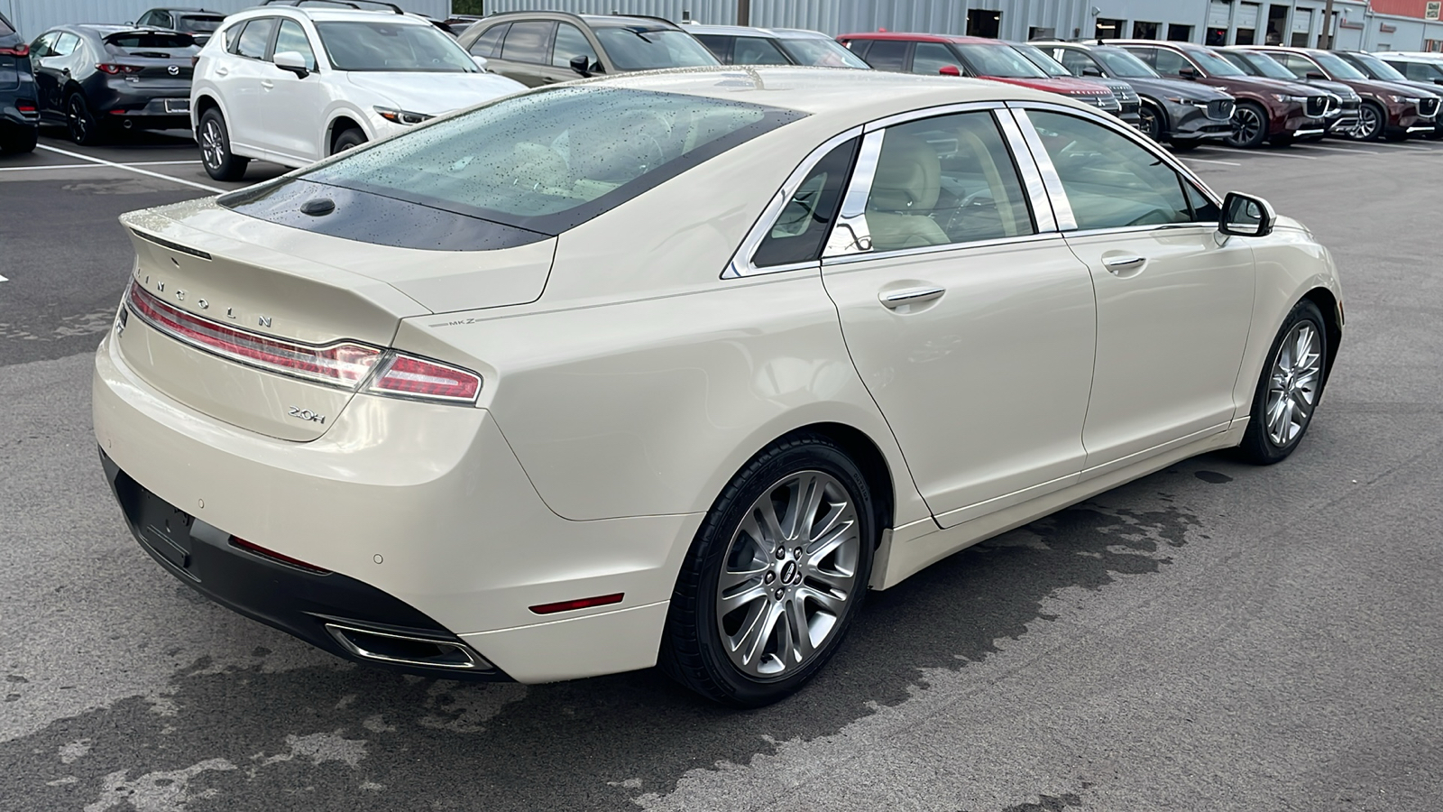 2015 Lincoln MKZ Hybrid 10