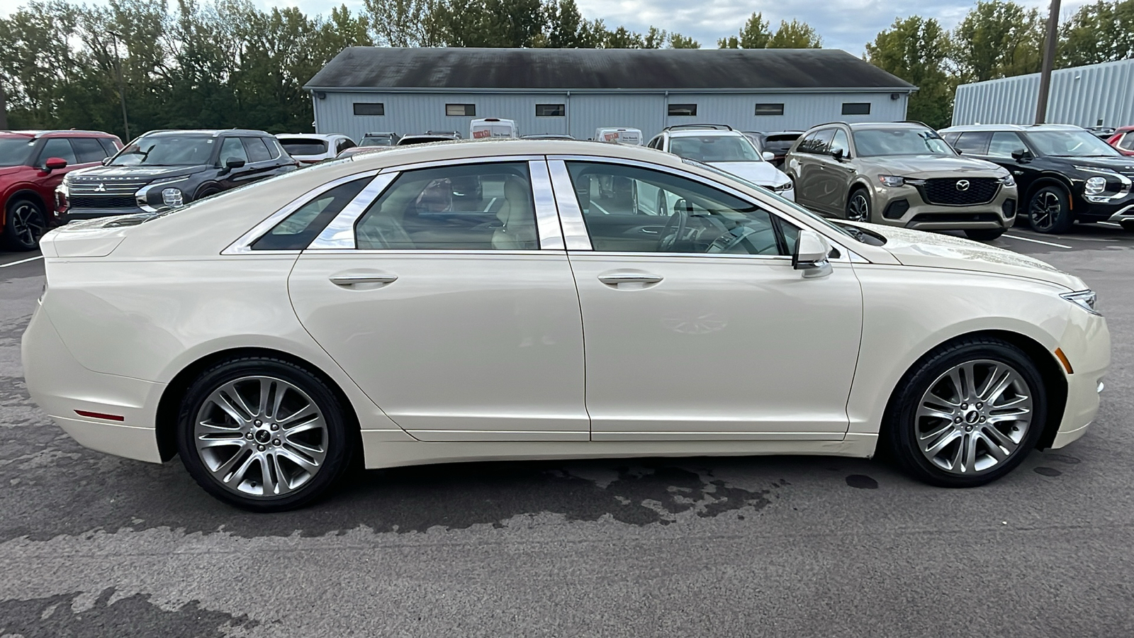 2015 Lincoln MKZ Hybrid 11