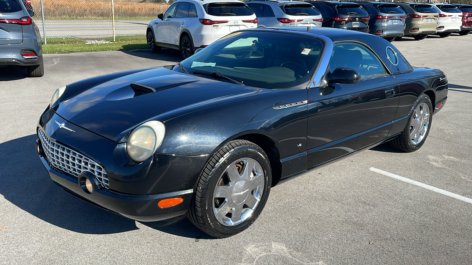 2002 Ford Thunderbird  3