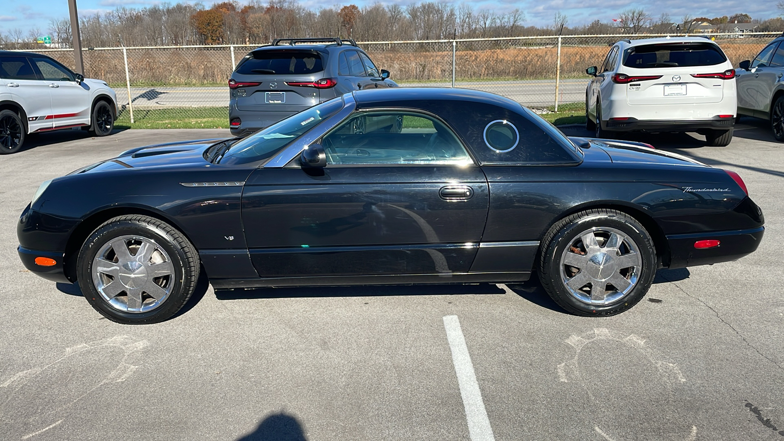 2002 Ford Thunderbird  4