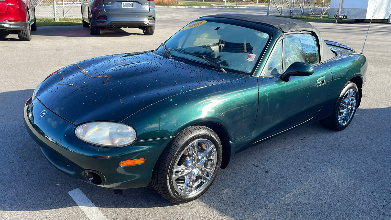 2000 Mazda MX-5 Miata Base 3