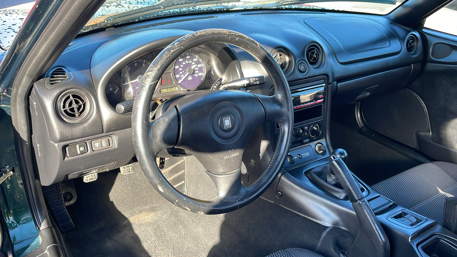 2000 Mazda MX-5 Miata Base 18