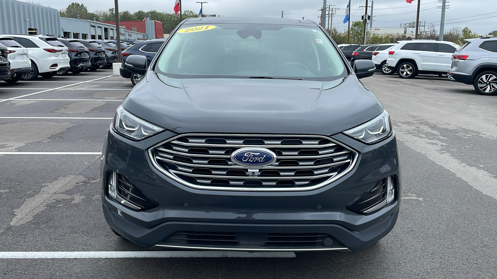 2021 Ford Edge Titanium 2