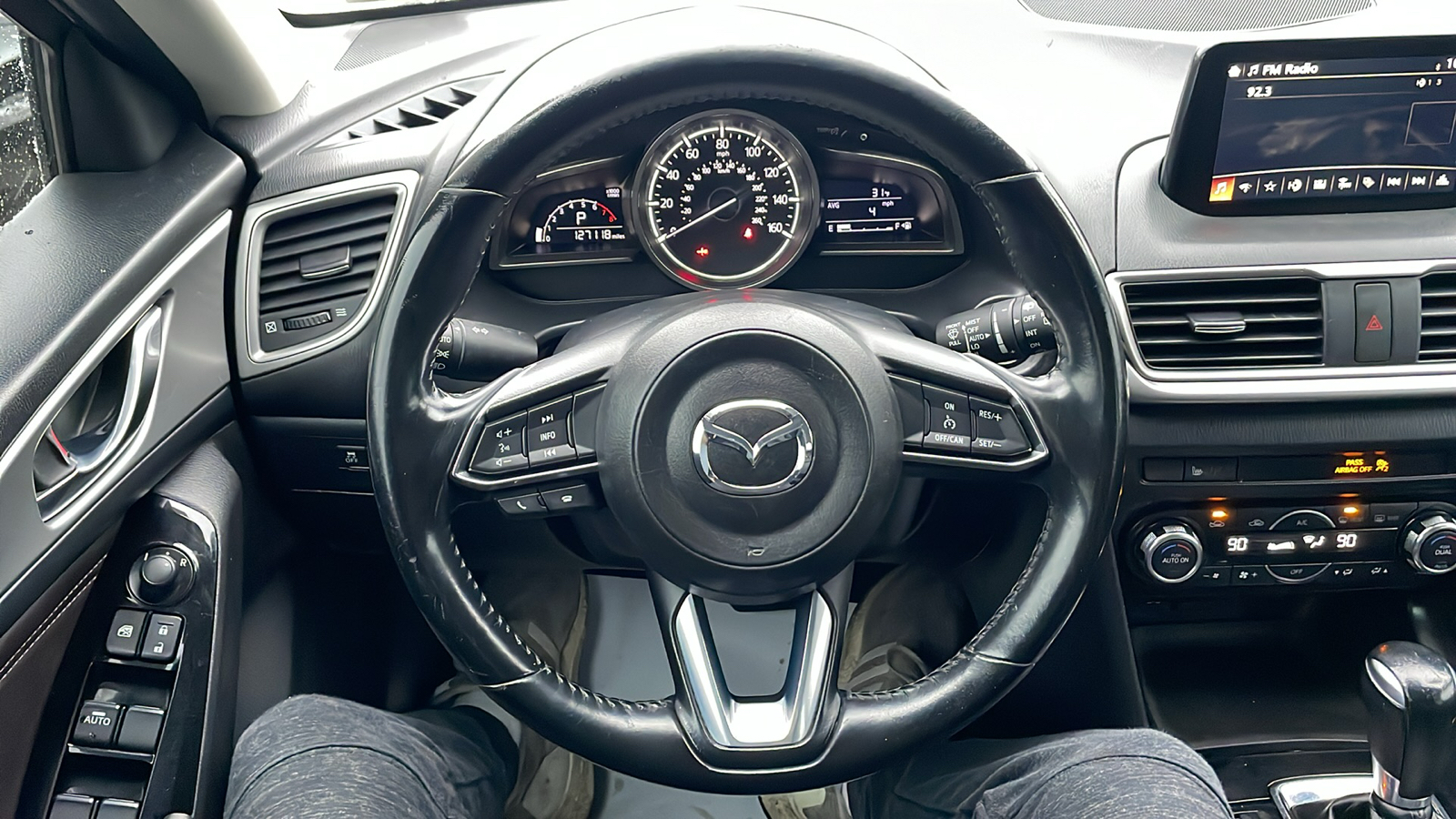 2018 Mazda Mazda3 5-Door Touring 39