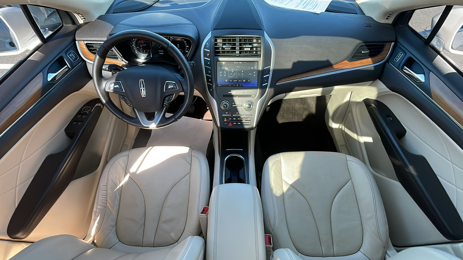 2015 Lincoln MKC  55