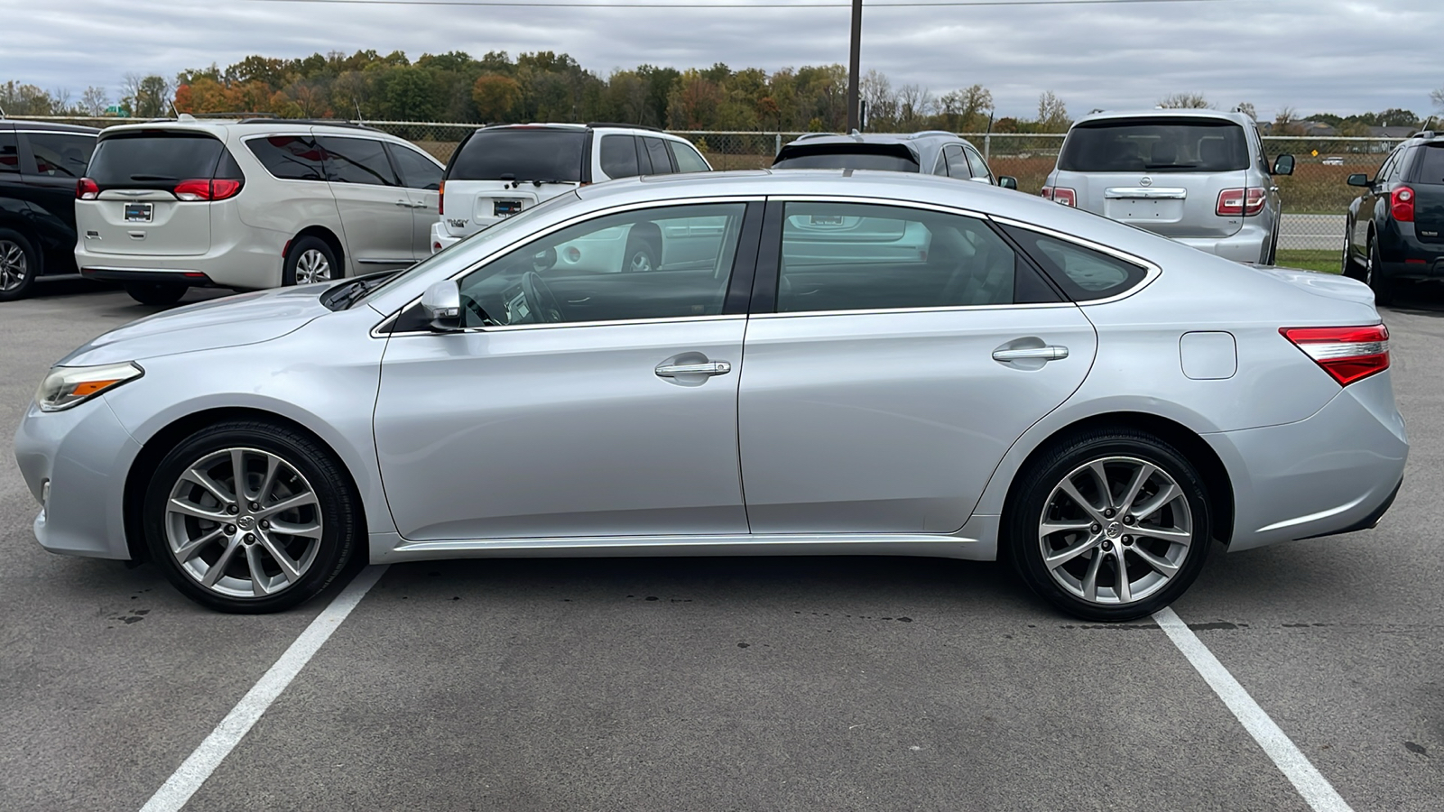 2014 Toyota Avalon  4