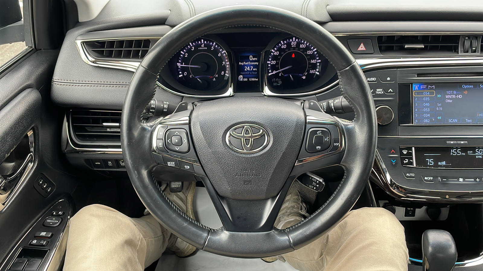 2014 Toyota Avalon  42