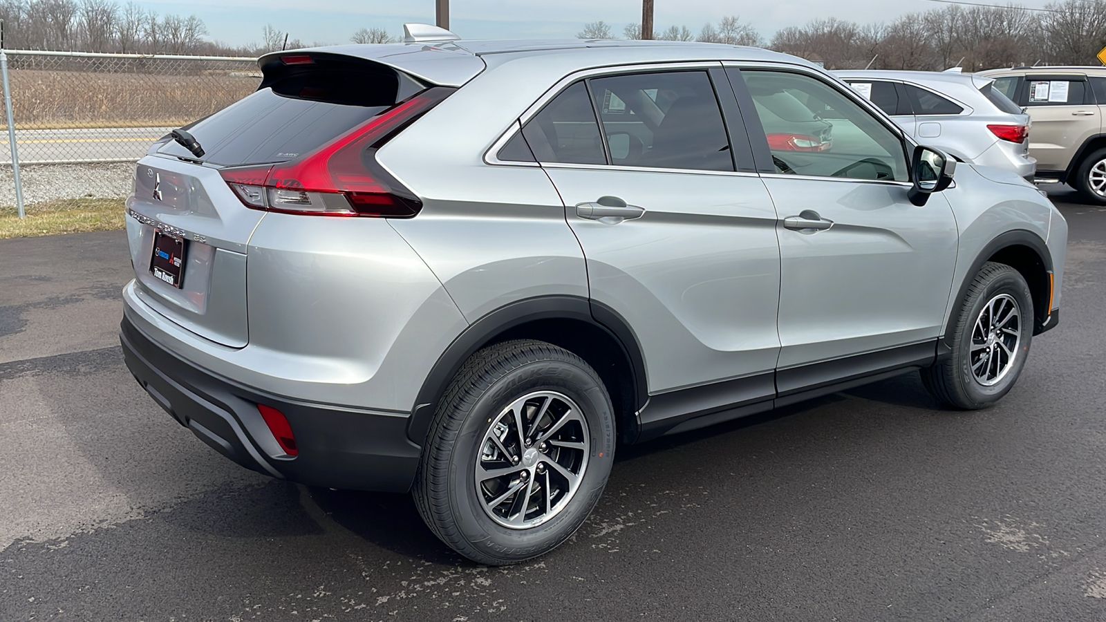 2024 Mitsubishi Eclipse Cross ES 8