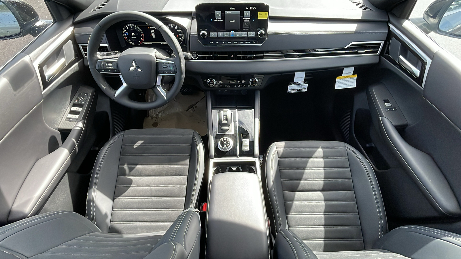 2024 Mitsubishi Outlander SE Black Edition 42