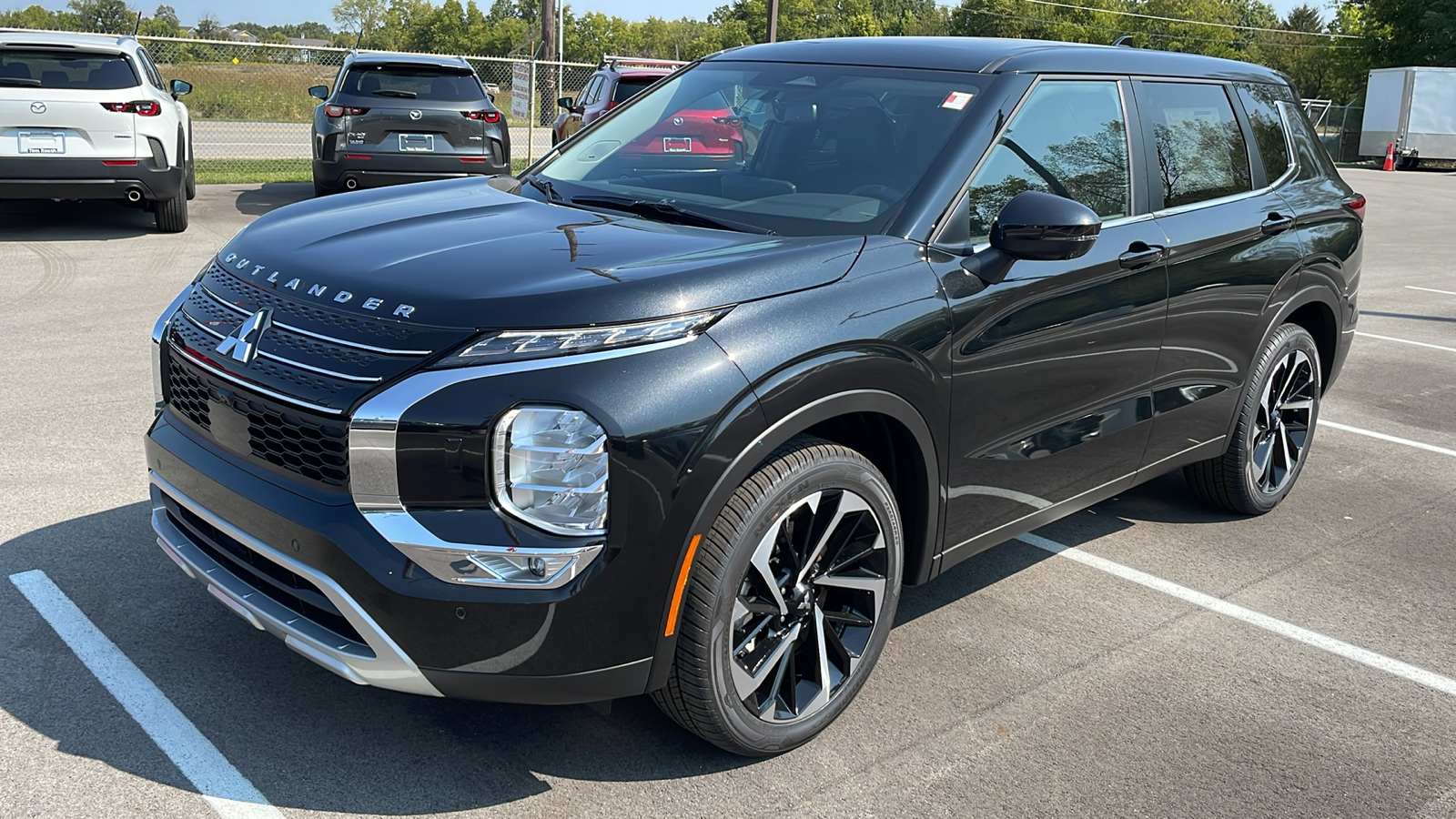 2024 Mitsubishi Outlander SE 3