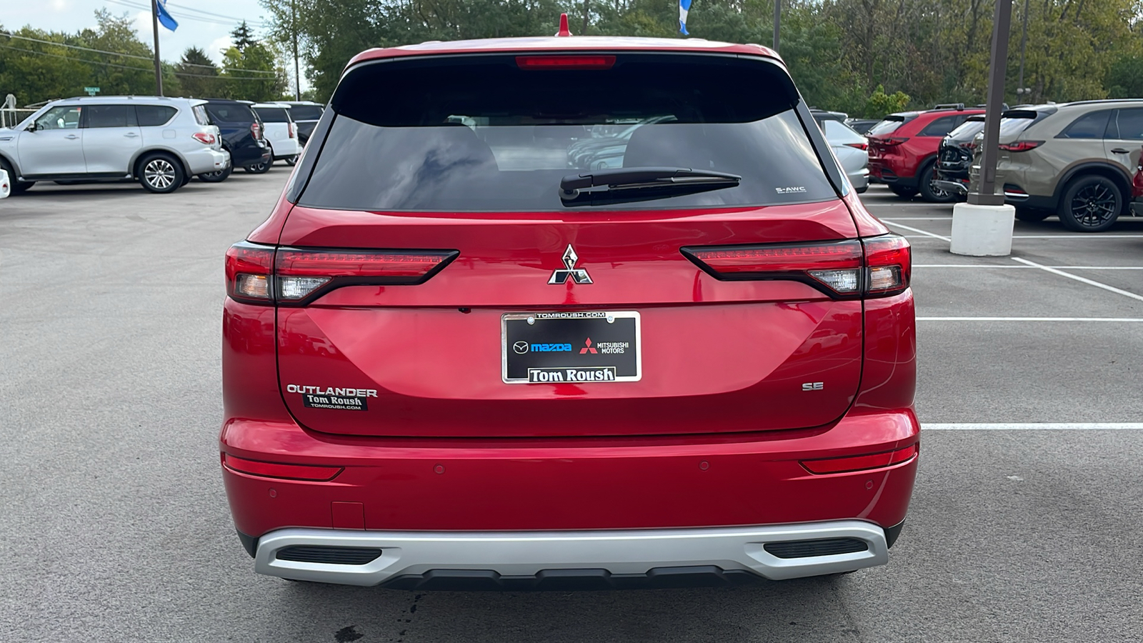 2024 Mitsubishi Outlander SE 6