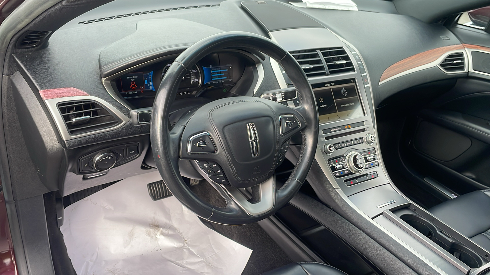 2017 Lincoln MKZ Hybrid Premiere 18