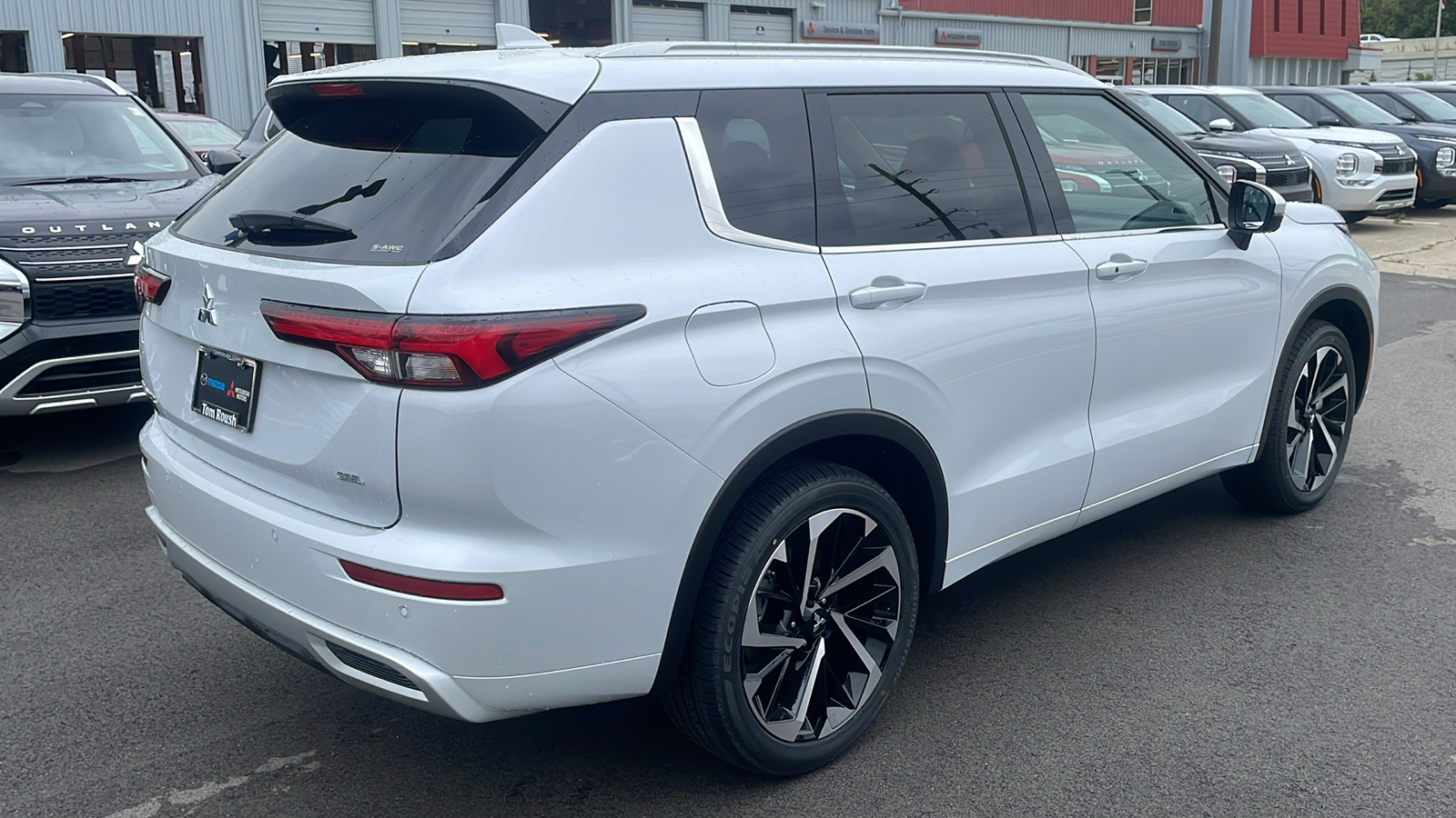 2024 Mitsubishi Outlander SEL 13