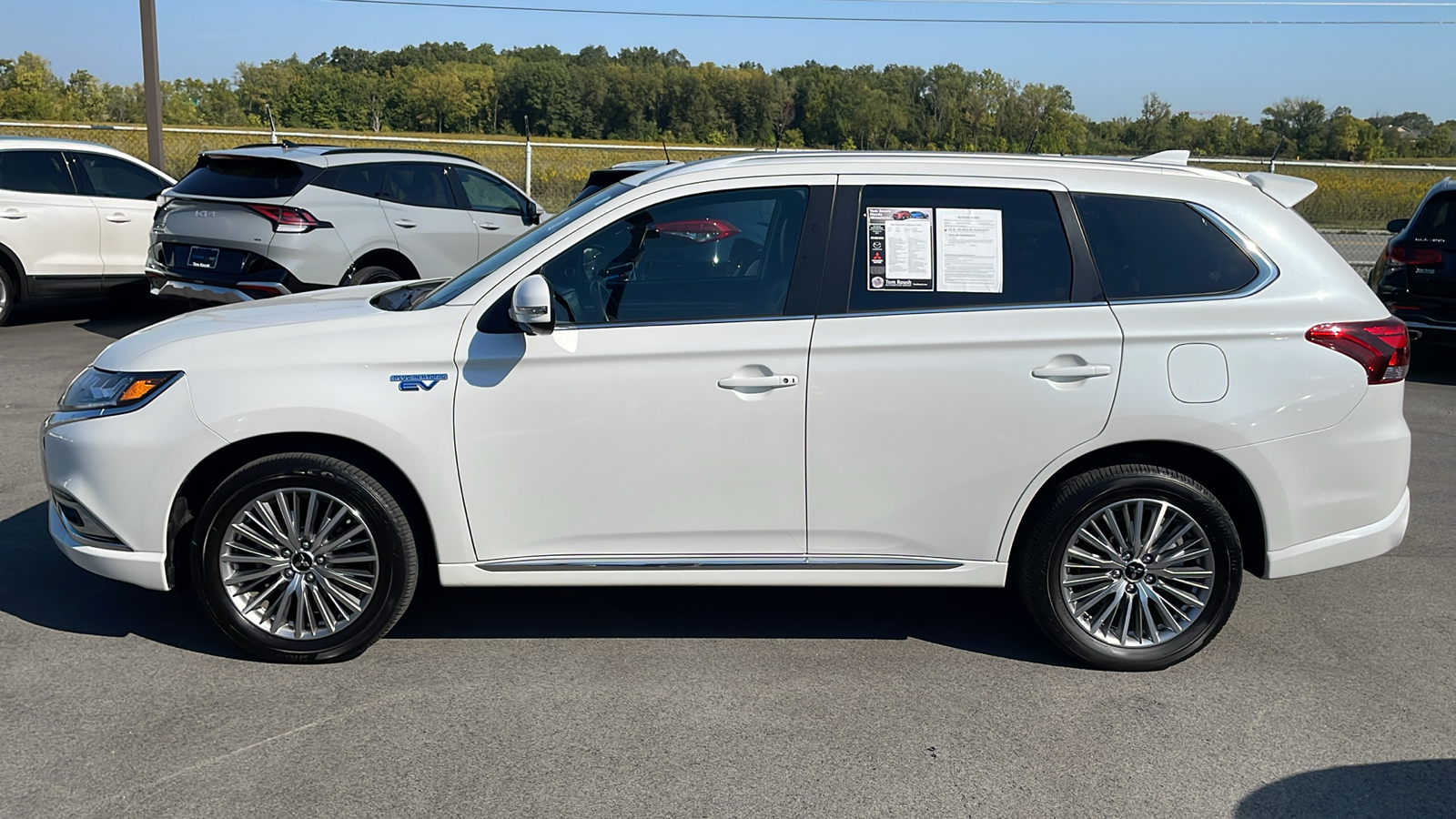 2020 Mitsubishi Outlander PHEV  4