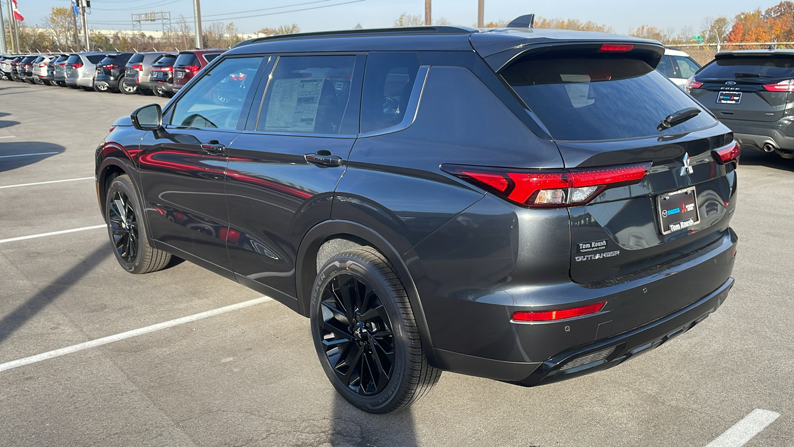 2024 Mitsubishi Outlander SEL Black Edition 5