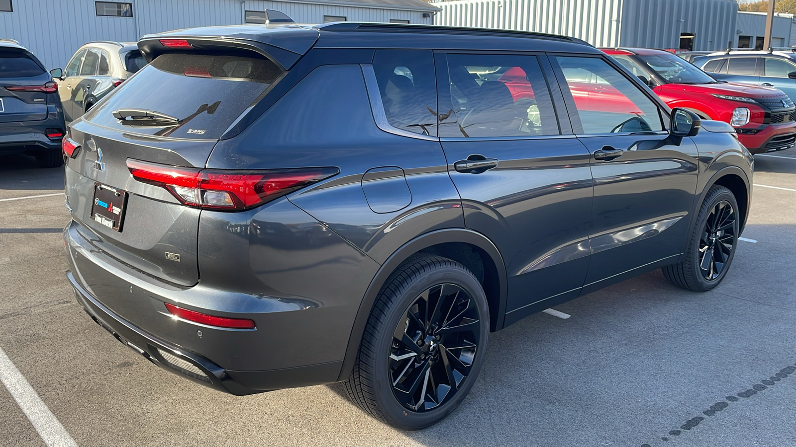 2024 Mitsubishi Outlander SEL Black Edition 13