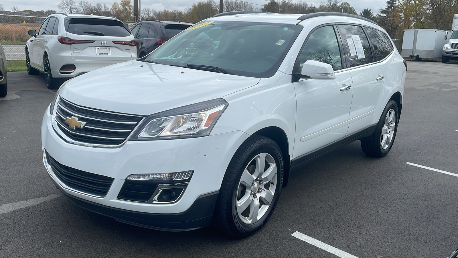 2017 Chevrolet Traverse LT 3