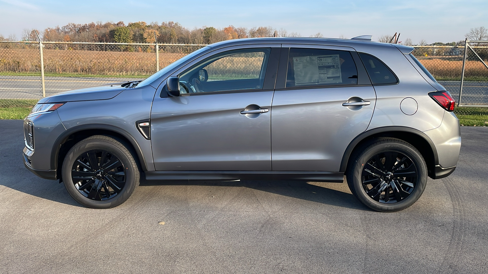 2024 Mitsubishi Outlander Sport LE 4