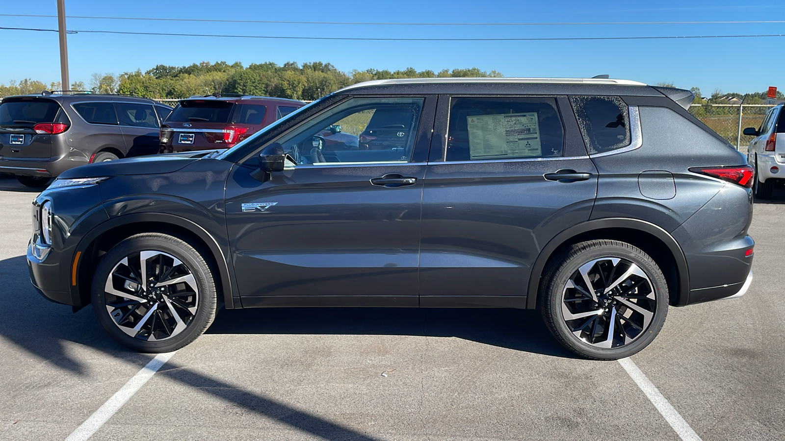 2025 Mitsubishi Outlander Plug-In Hybrid SEL 4