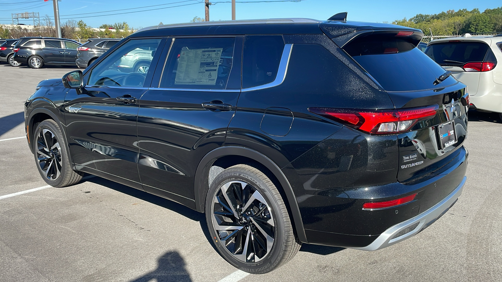 2025 Mitsubishi Outlander Plug-In Hybrid SEL 5