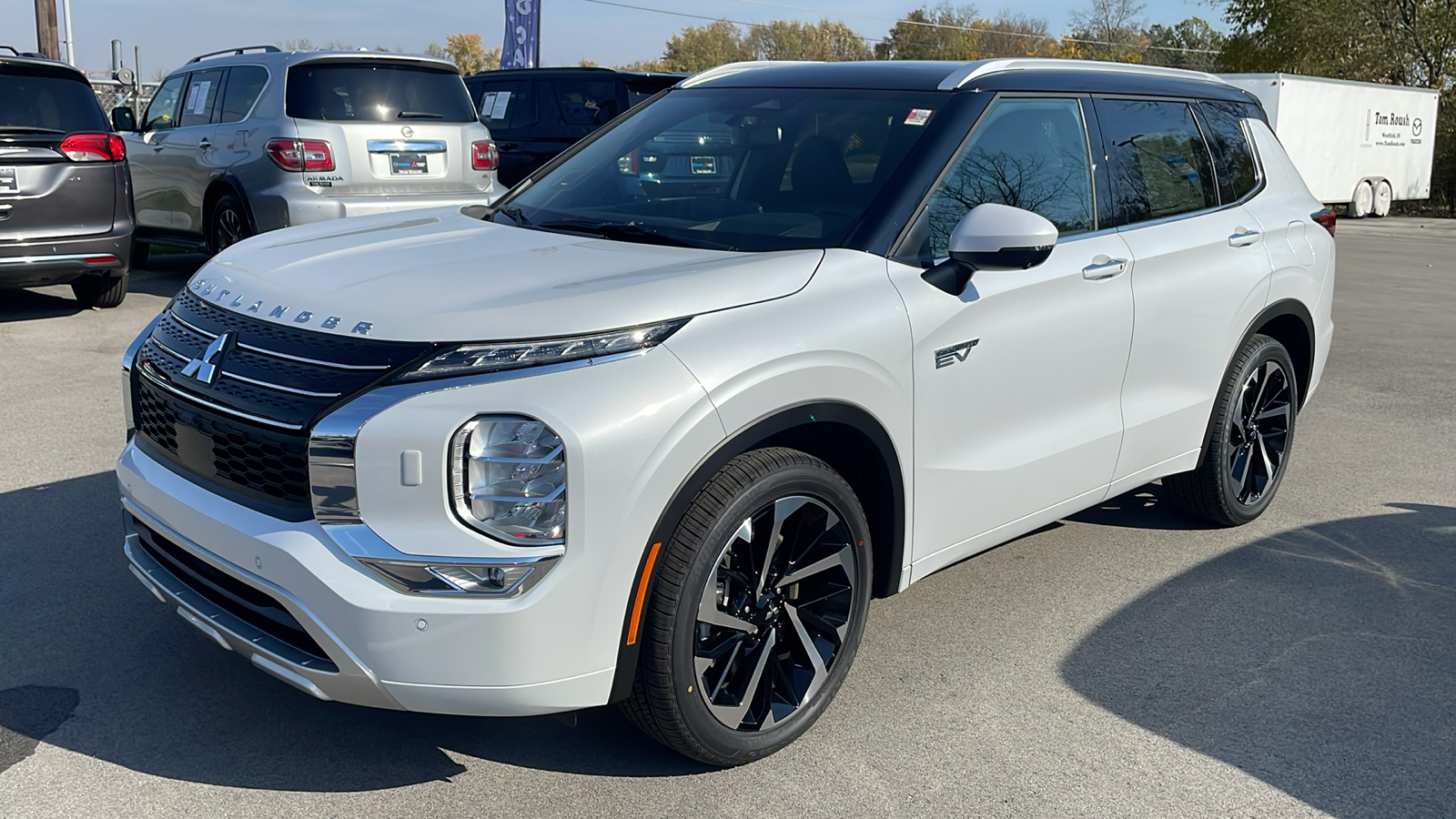 2025 Mitsubishi Outlander Plug-In Hybrid SEL 3