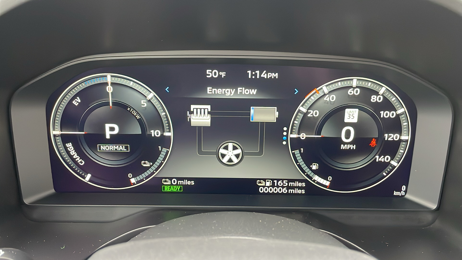 2025 Mitsubishi Outlander Plug-In Hybrid SE 49