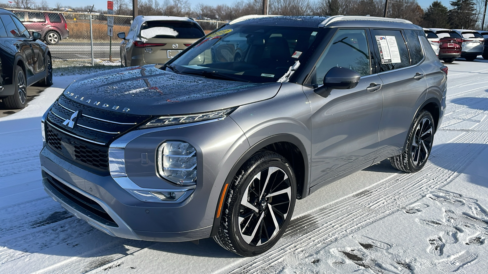 2022 Mitsubishi Outlander SEL 3