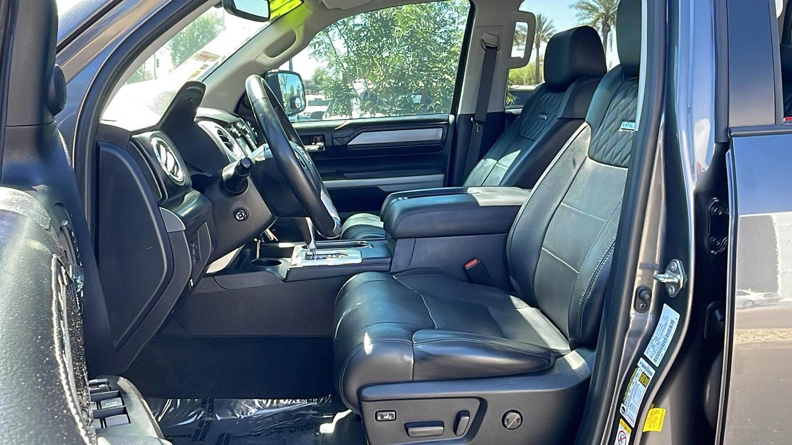 2019 Toyota Tundra 4WD Platinum 18