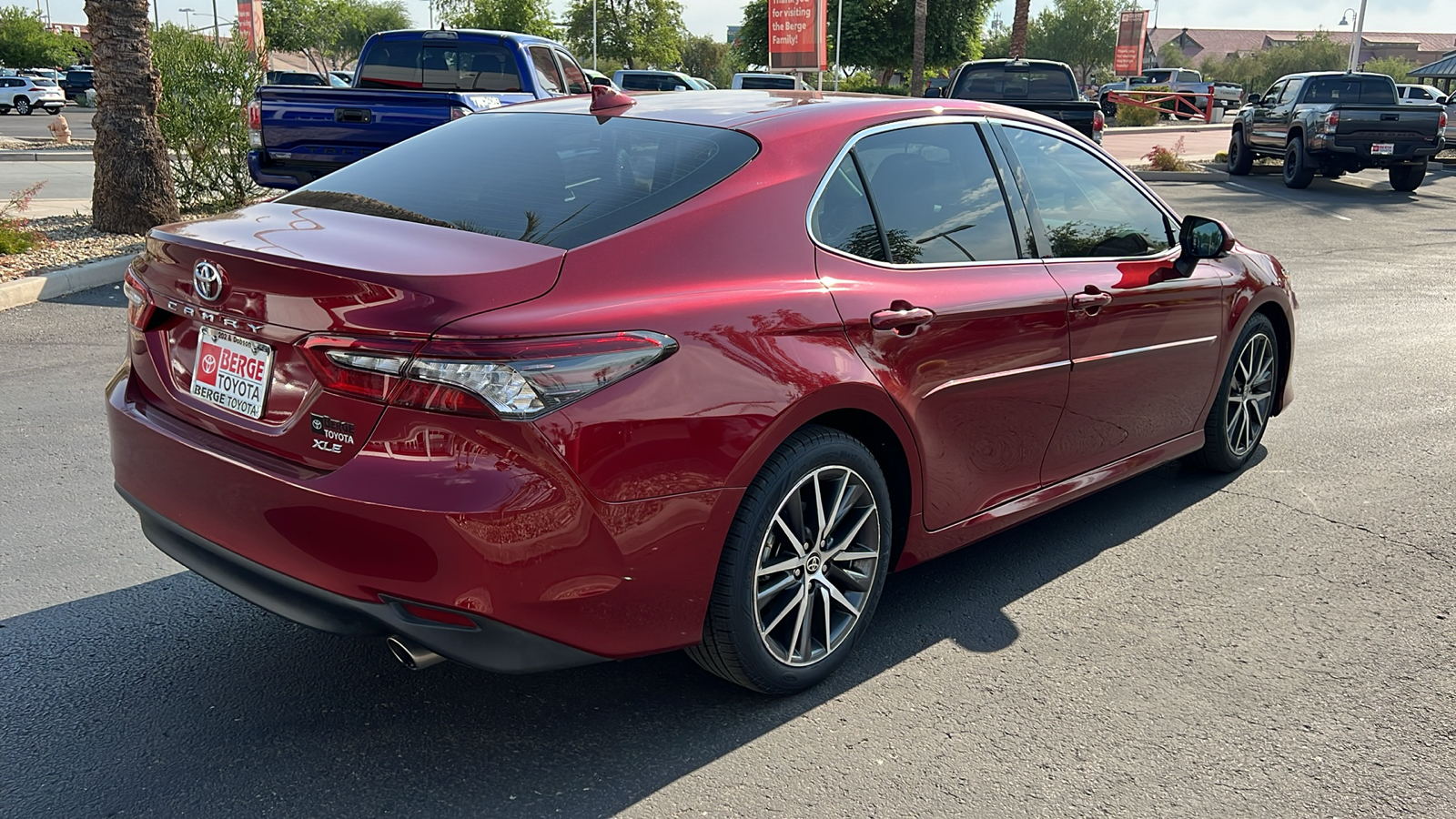 2021 Toyota Camry XLE 24