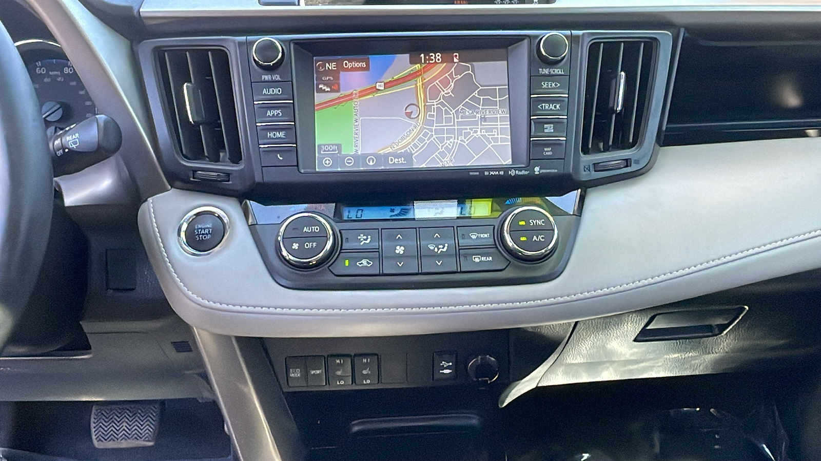 2018 Toyota RAV4 Limited 11