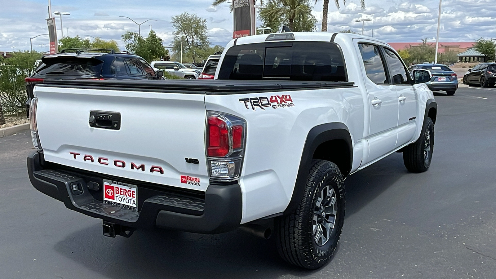 2023 Toyota Tacoma SR5 23
