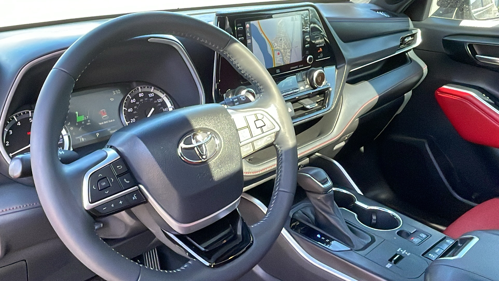 2022 Toyota Highlander XSE 15